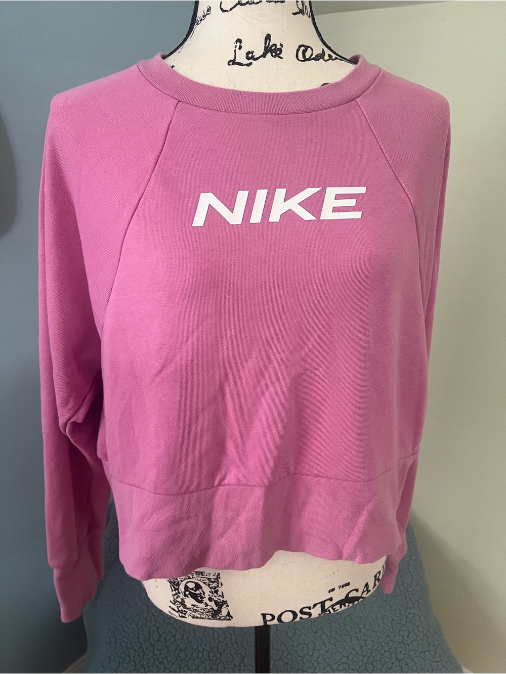 Nike sweatshirt
